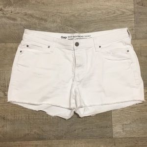 🆕 GAP Sexy Boyfriend Shorts White Denim